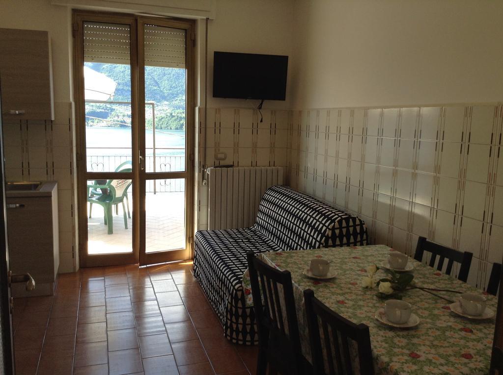 Villa La sorgente Lezzeno Esterno foto