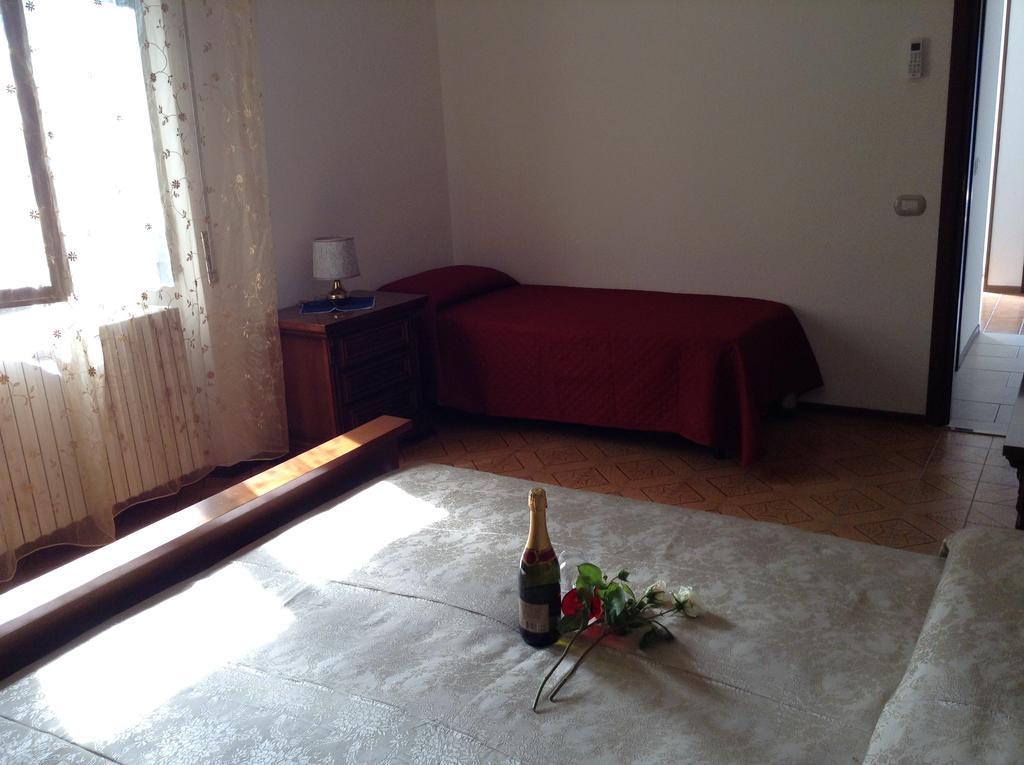 Villa La sorgente Lezzeno Esterno foto
